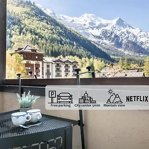  Apartment Au Pied Du Mont-blanc -