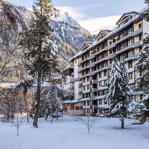 Pierre & Le Chamois Blanc Aparthotel