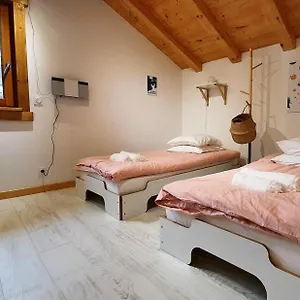Le Camp De Base Chamonix Mont Blanc